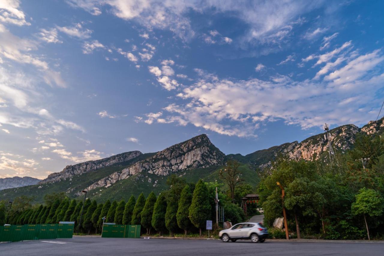 Zhengzhou Dengfeng-Shaolin Temple- Hotel Exterior photo